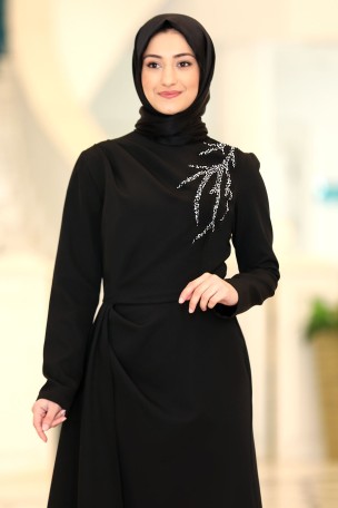Taş Baskı Detaylı Pelerin Kuyruklu Krep Adel Abiye Elbise - Siyah - Thumbnail
